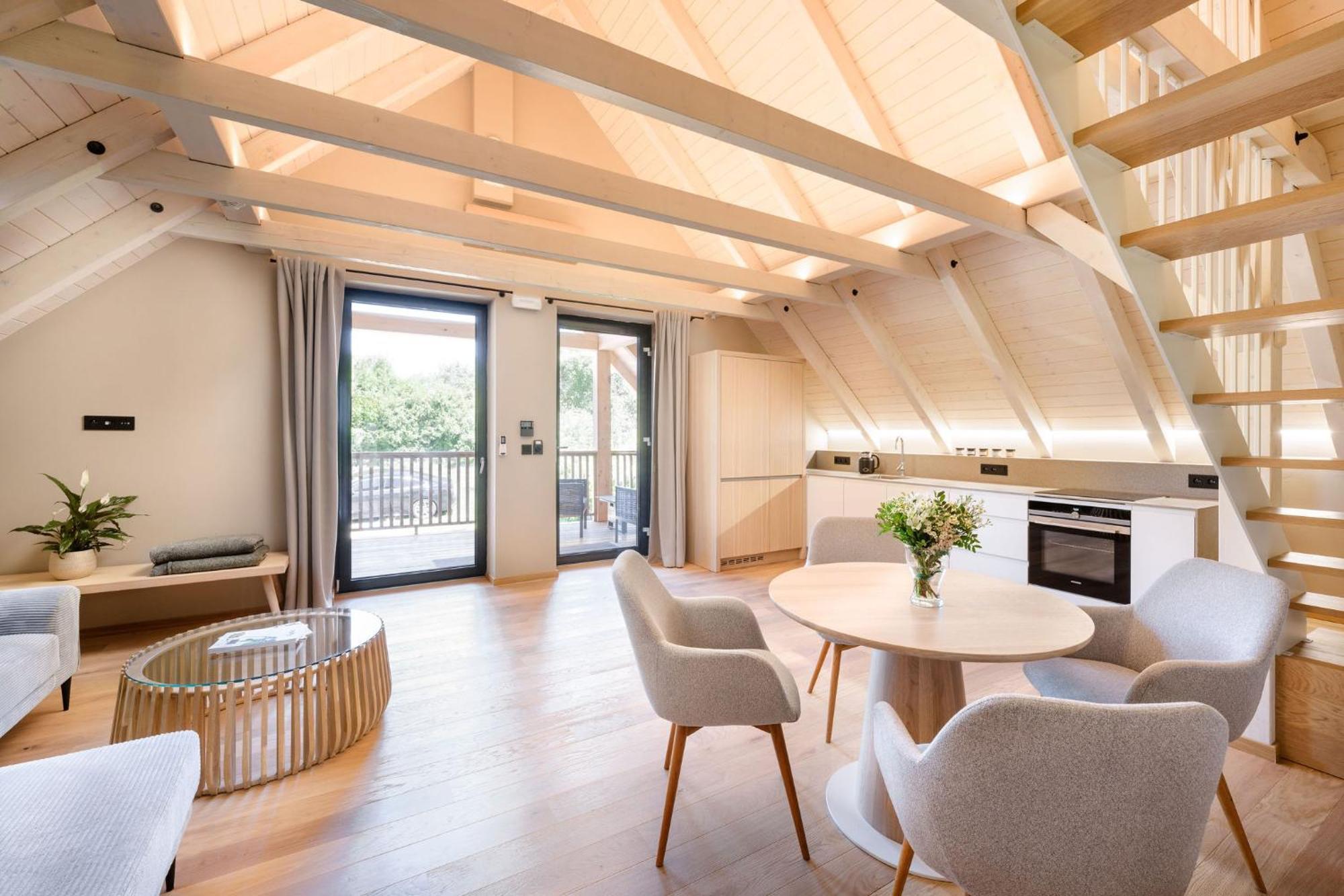 Villa Daniela Uvaly  Экстерьер фото