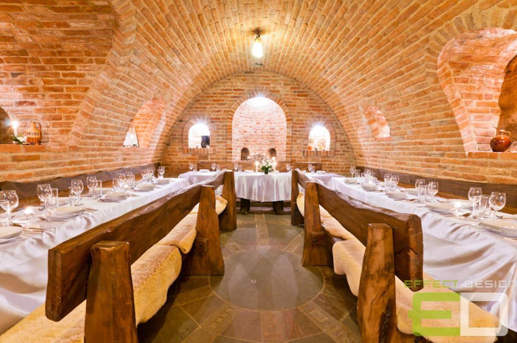 Villa Daniela Uvaly  Экстерьер фото